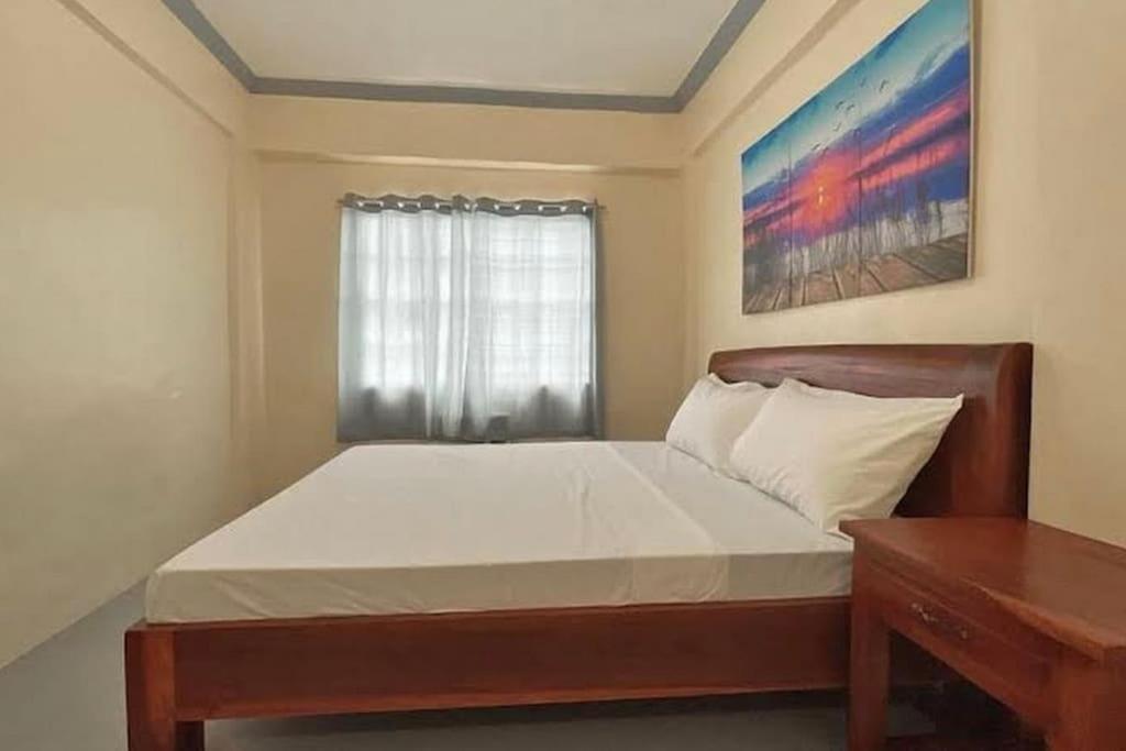 Lawton Residences 2f Apartment *